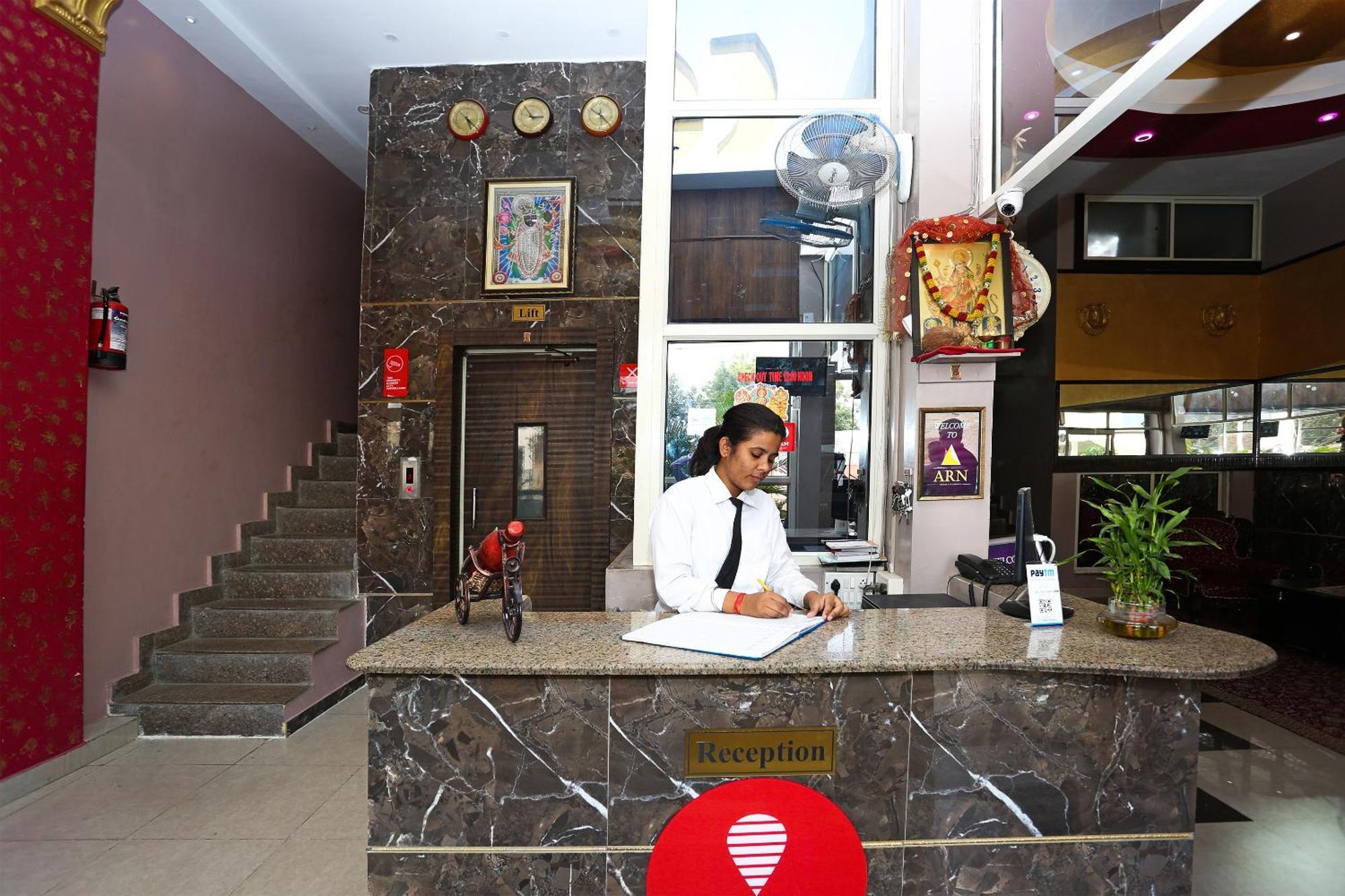 OYO 10137 Hotel Vaishnavi Kota  Extérieur photo